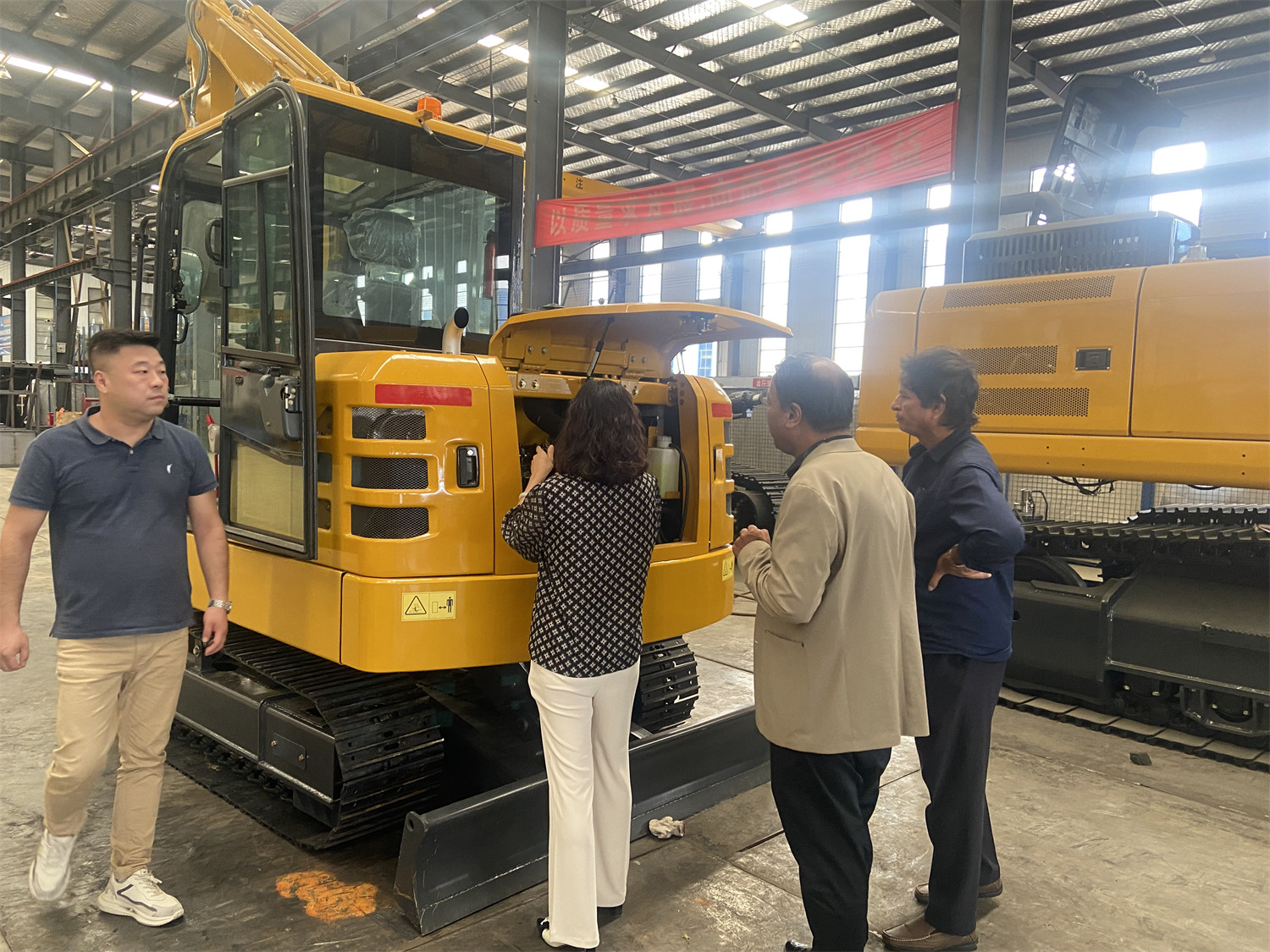 Excavator Factory