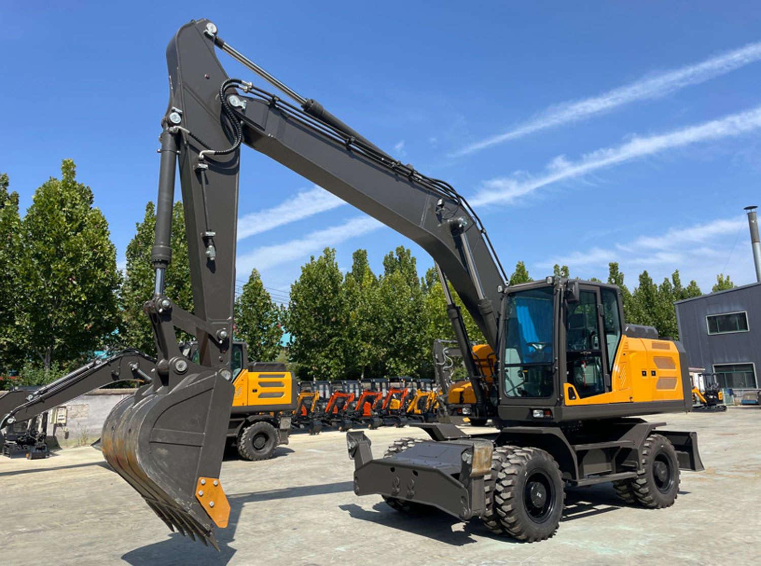 PW180 Wheel Excavator