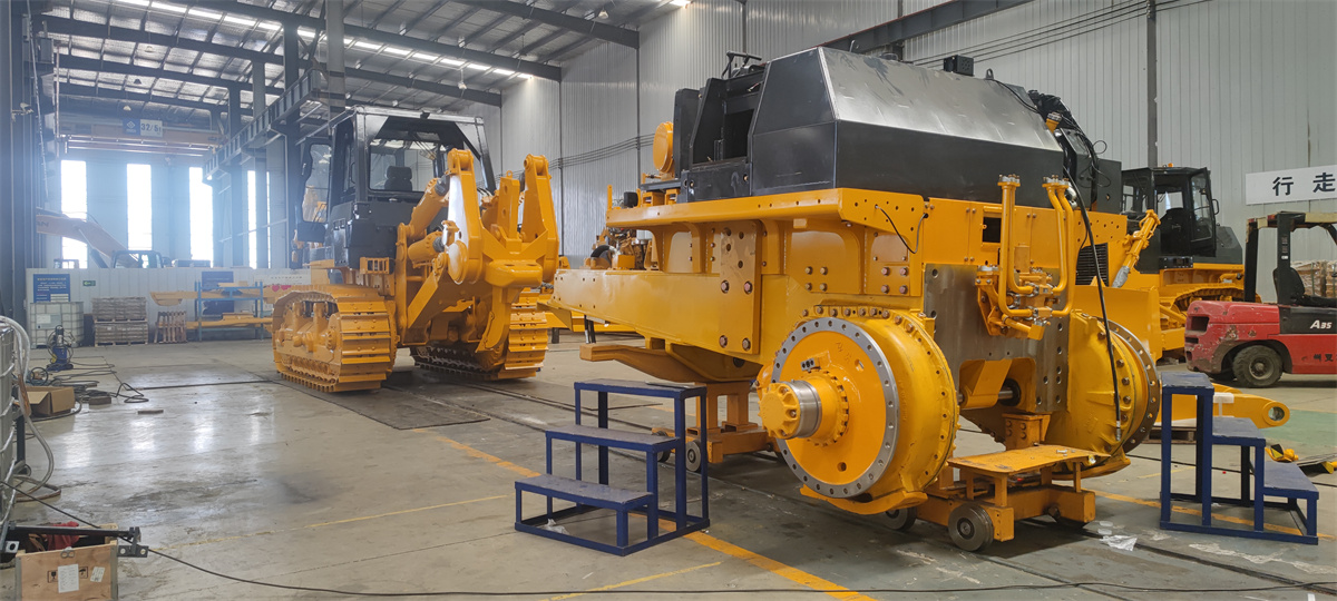 600HP SD46 Heavy Duty Bulldozer complete undercarriage and electric control system