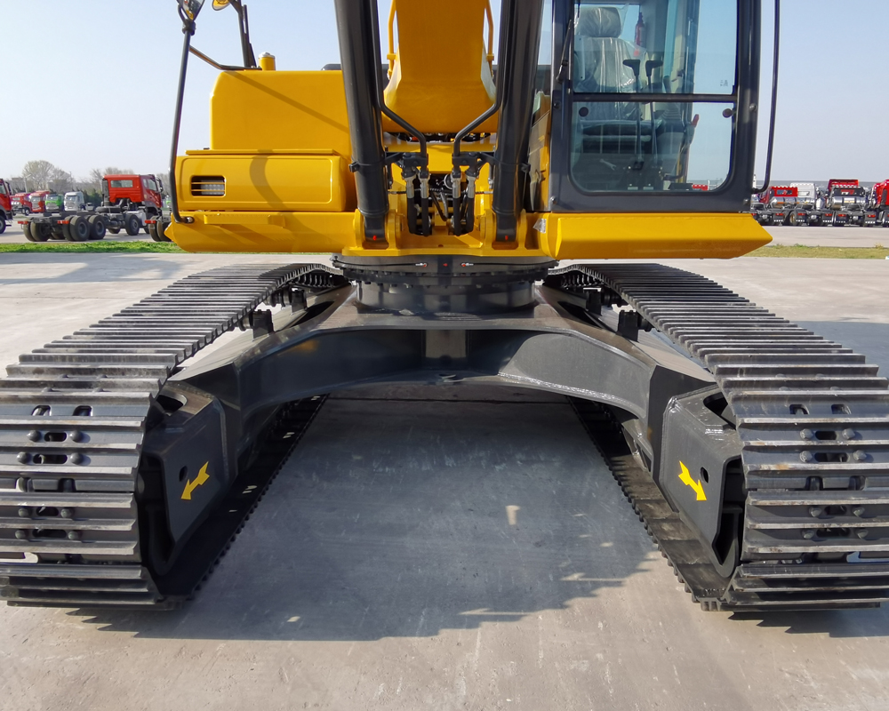 37 ton crawler excavator cab
