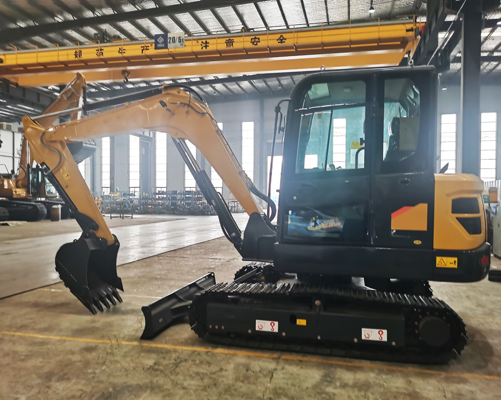49.3HP small excavator