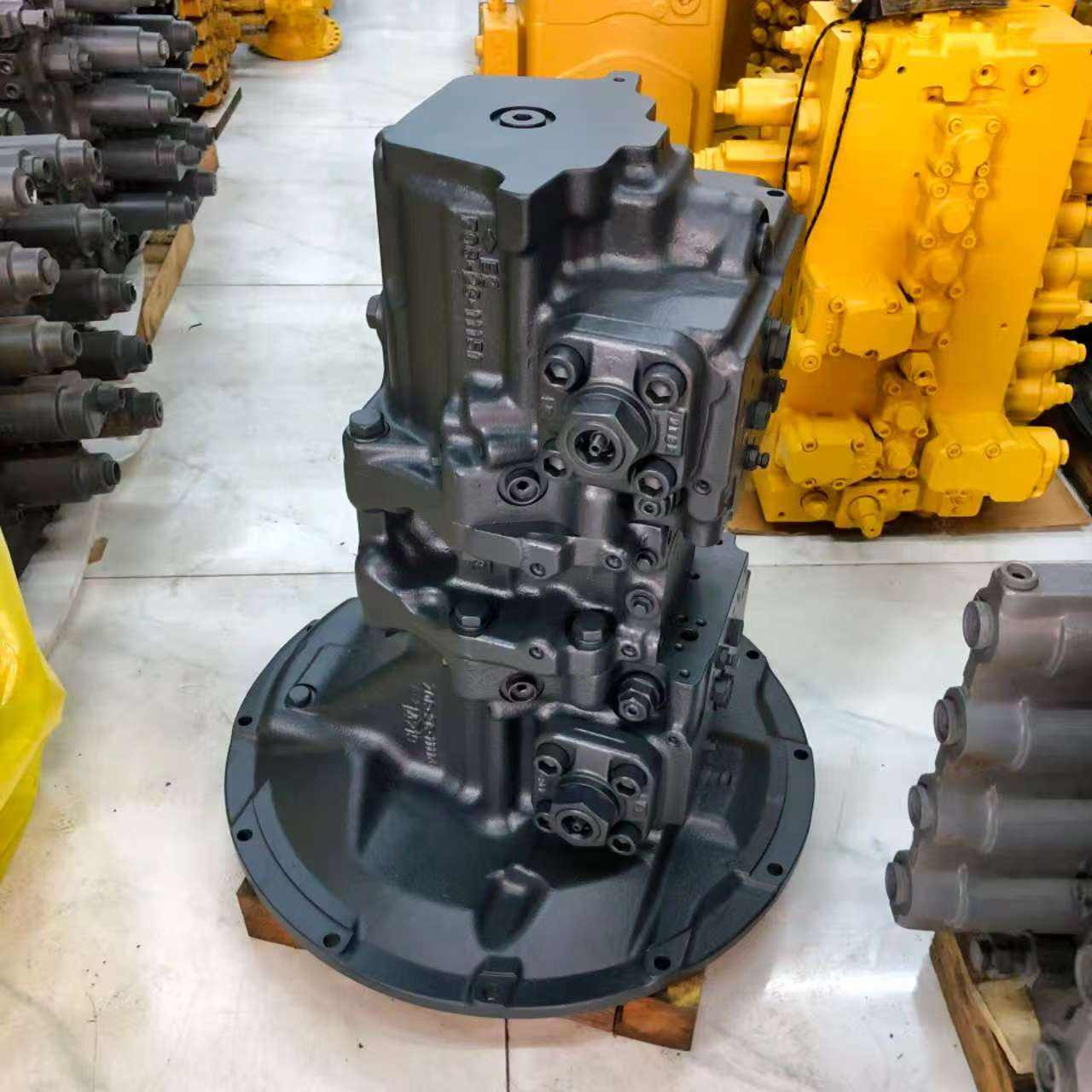 PC350-7 main pump