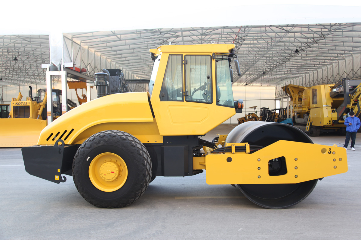 foundation roller