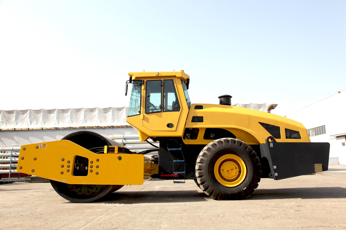 36 Ton 370HP Weichai Ultra-Heavy-Duty Roller